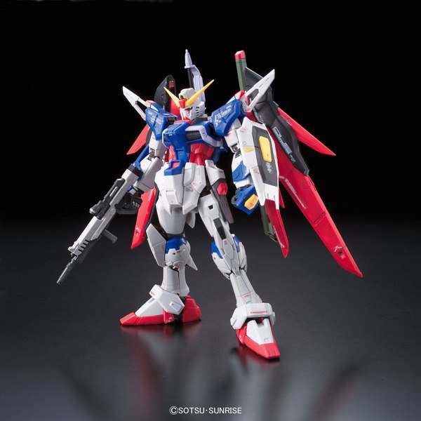 BANDAI - Rg Gundam Destiny 1/144