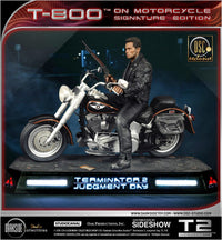 DARKSIDE COLLECTIBLES STUDIO - Terminator 2: Judgment Day Statue 1/4 T-800 on Motorcycle Signature Edition Sideshow Exclusive 50 cm