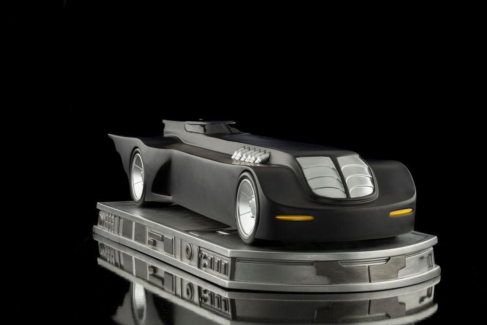 IRON STUDIOS - Batman The Animated Series (1992) Art Scale 1/10 Batmobile 63 cm