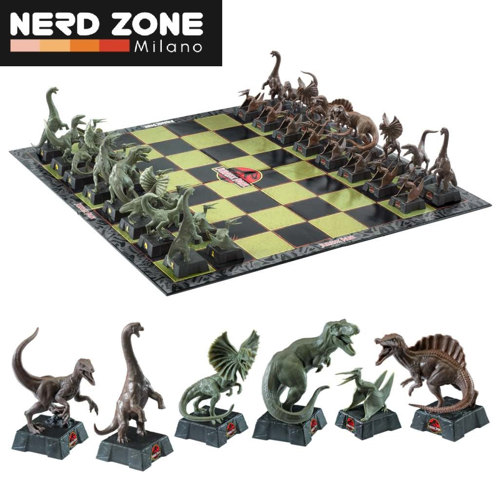 NOBLE COLLECTION - Jurassic Park Chess Set Dinosaurs