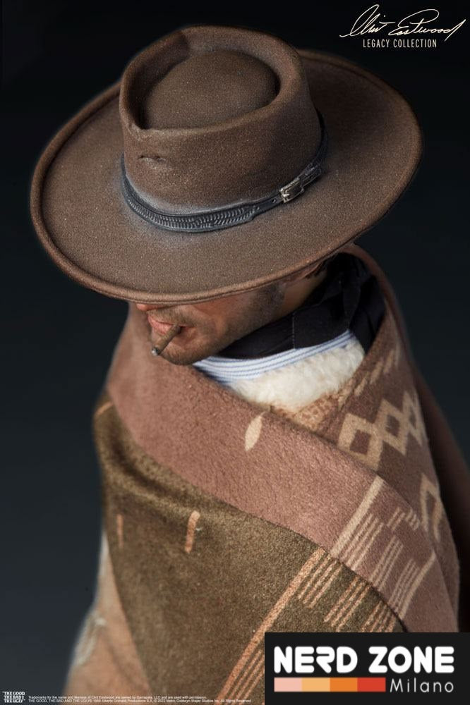 SIDESHOW - The Good, The Bad and the Ugly Clint Eastwood Legacy Collection Action Figure 1/6 The Man With No Name 30 cm